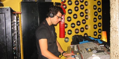 Tour Coti, 2003